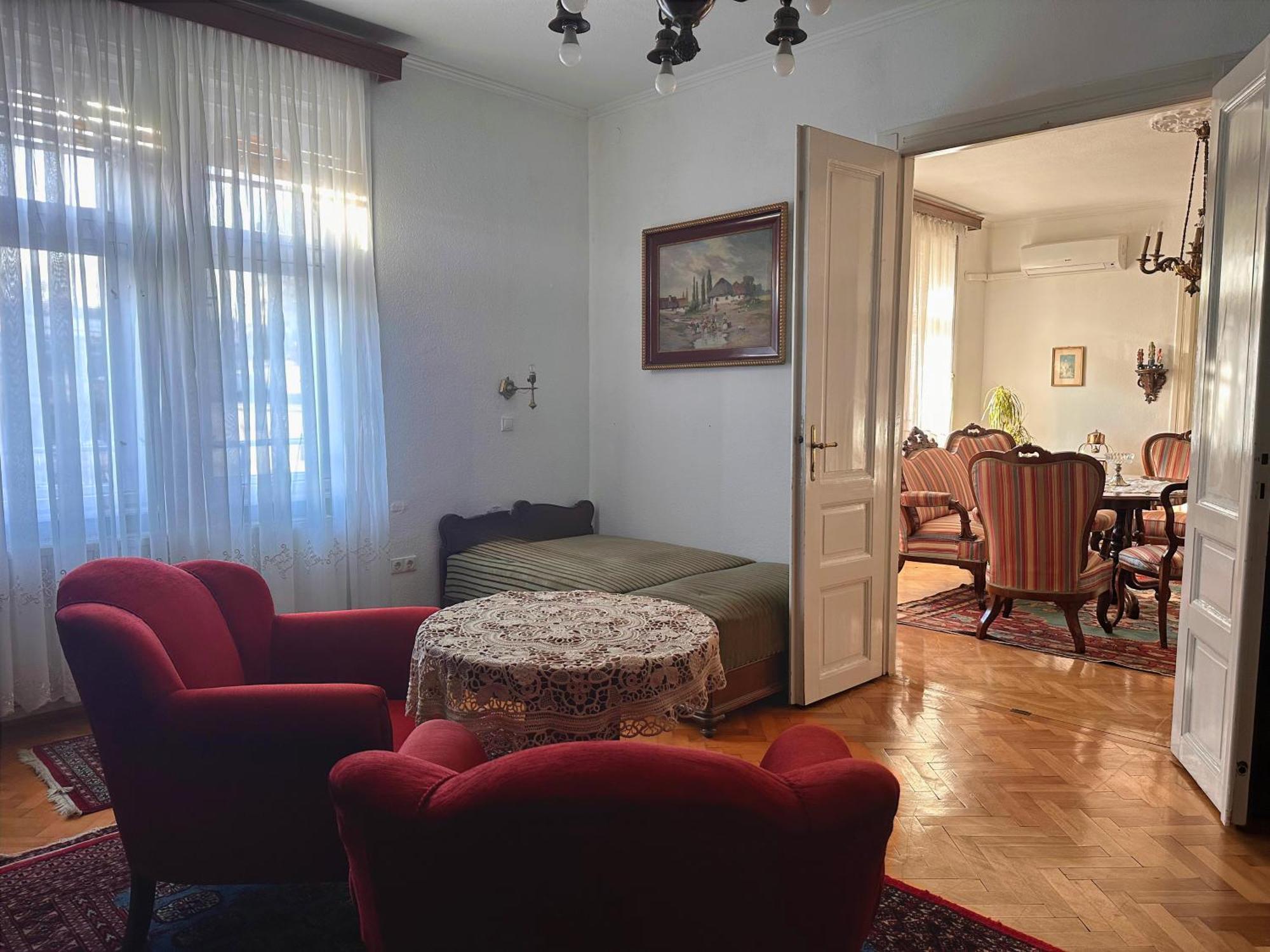 Romantic Villa - ปาปา ภายนอก รูปภาพ