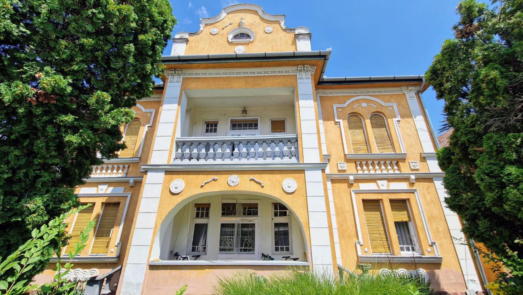 Romantic Villa - ปาปา ภายนอก รูปภาพ